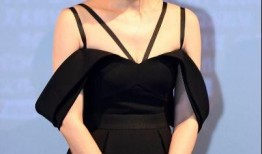 娱乐吃瓜妹闫妮是谁,娱乐吃瓜界的“瓜王”，揭秘娱乐圈幕后故事