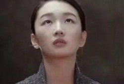 娱乐圈吃瓜明星代号小黄鸭,娱乐圈神秘明星的华丽蜕变之路