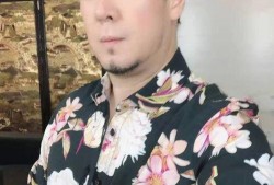 男明星娱乐圈吃瓜图片,揭秘男明星吃瓜瞬间