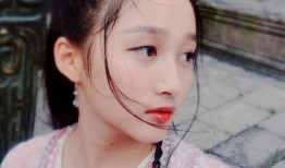 大话娱乐吃瓜美少女视频,揭秘“吃瓜美少女”视频背后的热点事件