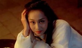 大话娱乐吃瓜美少女视频,揭秘“吃瓜美少女”视频背后的热点事件